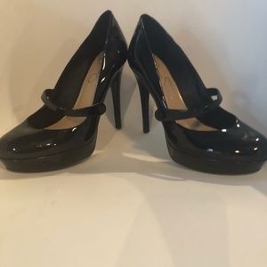 Jessica Simpson heels